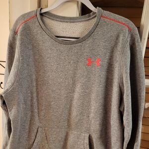 Women's Under Armour Crewneck Sweatshirt XL GREAT CONDITION